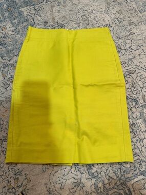 J. Crew Lime Chartreuse Pencil Skirt Size 00
